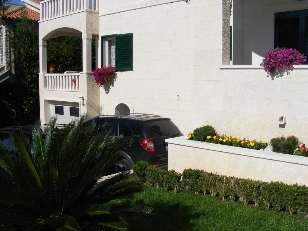 Guest House Villa Ana Baska Voda Room photo